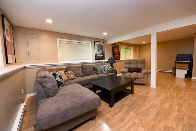8 Candleview Dr, House other with 3 bedrooms, 3 bathrooms and 12 parking in Sherman CT | Image 27