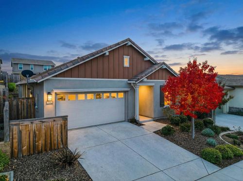 105 Chesapeake Ct, Lincoln, CA, 95648-7872 | Card Image