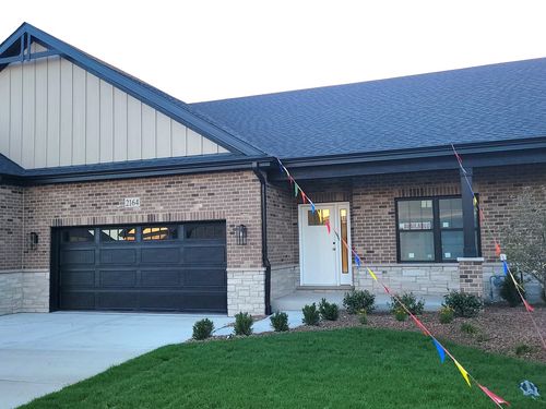 2164 Sky Harbor Dr, New Lenox, IL, 60451-9000 | Card Image
