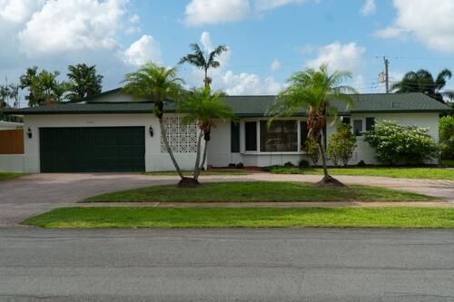 5541 Sw 7th St, Plantation, FL, 33317-4305 | Card Image