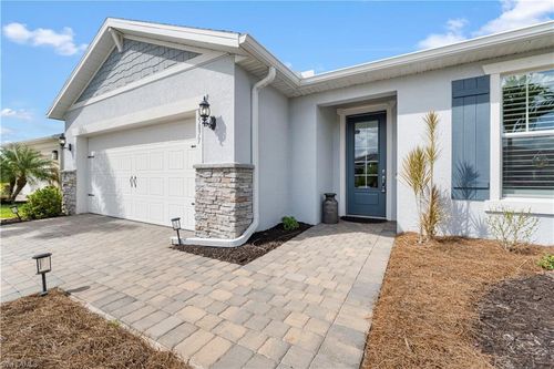 15877 Shoreline Dr, PUNTA GORDA, FL, 33982-2539 | Card Image