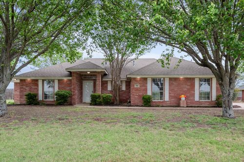 906 S Ward St, Italy, TX, 76651-3673 | Card Image