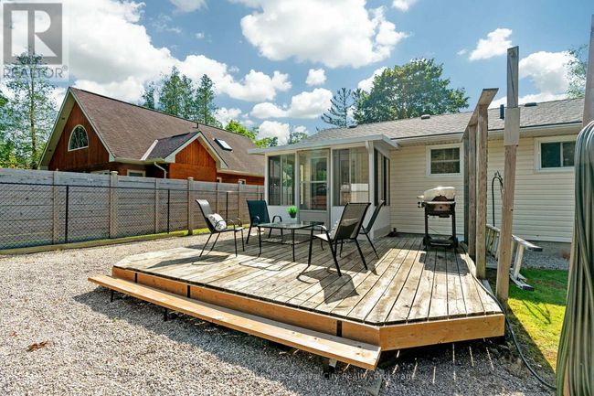 7 Andrew Cres, House other with 2 bedrooms, 1 bathrooms and 6 parking in Goderich ON | Image 29