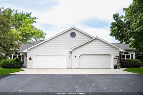 W6718 School Road, Greenville, WI, 54942 | Card Image