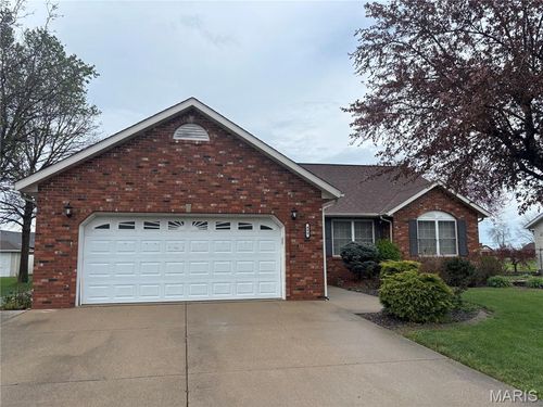 499 Redwood Dr, Aviston, IL, 62216-3529 | Card Image