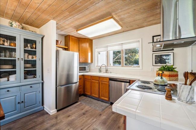 24826 Santa Fe St, House other with 3 bedrooms, 2 bathrooms and 2 parking in Carmel CA | Image 45