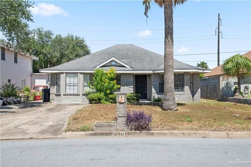 2419 N 28th Ln, Mcallen, TX, 78501-6395 | Card Image