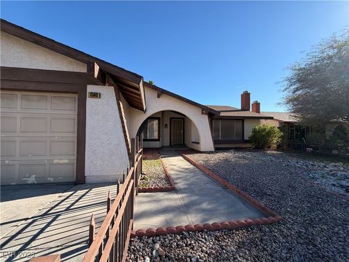 1560 Elaine Dr, Las Vegas, NV, 89142-1183 | Card Image