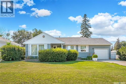 610 Acadia Dr, Saskatoon, SK, S7H3V9 | Card Image