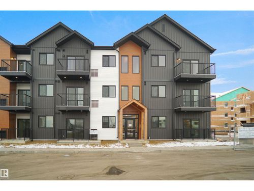 9211 228 St Nw, Edmonton, AB, T5T4T1 | Card Image