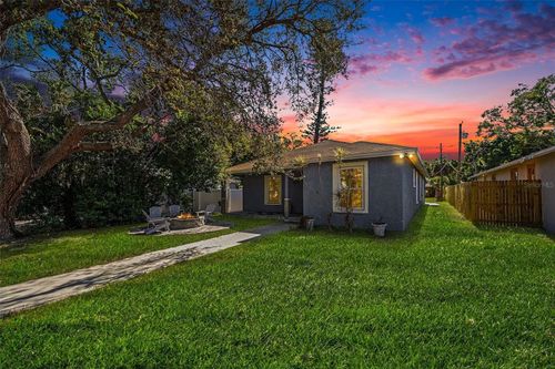 4542 19th Ave S, ST PETERSBURG, FL, 33711-2902 | Card Image