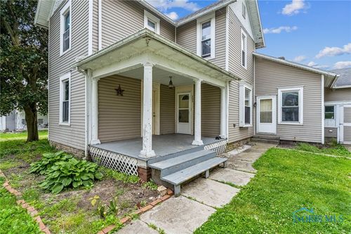 204 S Main St, Jenera, OH, 45841-8004 | Card Image