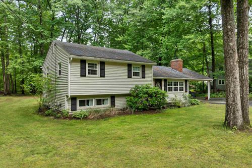 64 Woodvale Dr, Laconia, NH, 03246-1962 | Card Image