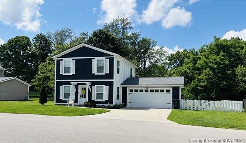 122 Winthrop Ave, Charlestown, IN, 47111-1906 | Card Image