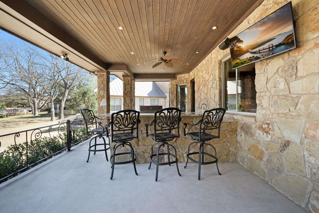 306 Bridgepoint Dr, House other with 5 bedrooms, 6 bathrooms and null parking in Kingsland TX | Image 22