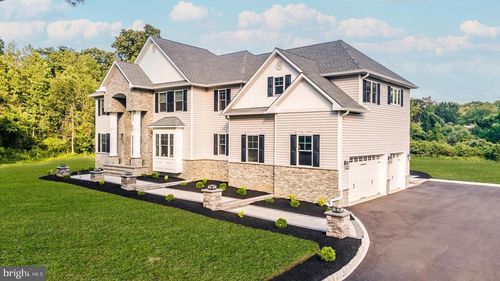 9 Gregory Ct, Monroe Township, NJ, 08831-3007 | Card Image