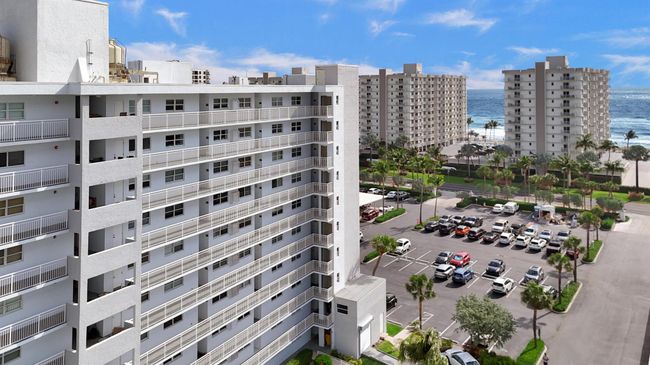 APT-918C - 3300 S Ocean Blvd, Condo with 2 bedrooms, 2 bathrooms and null parking in Highland Beach FL | Image 45