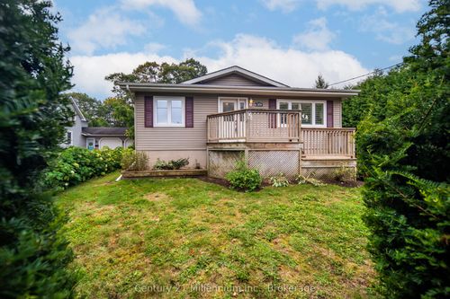 359 High St, Southampton, ON, N0H2L0 | Card Image