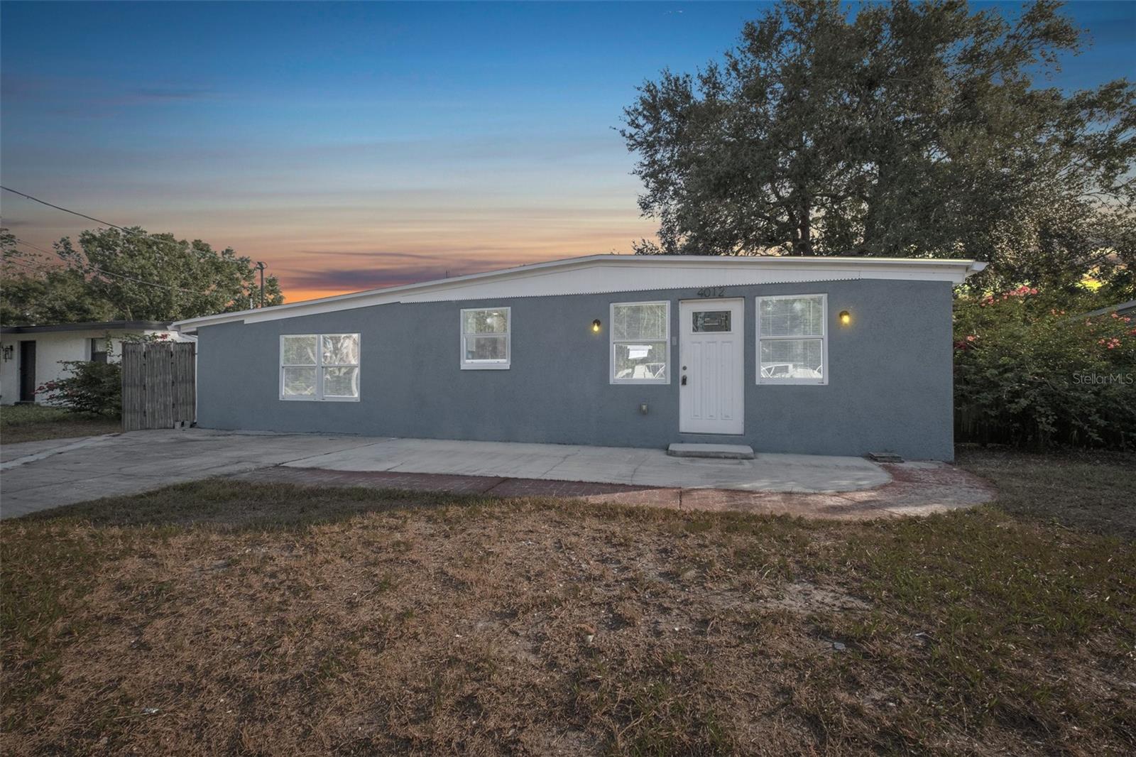 Montgomery Ter, Tampa, FL 33616