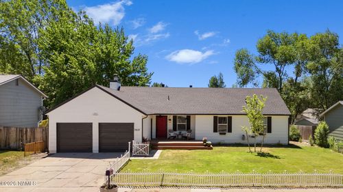 3627 Fox Lair Dr, Flagstaff, AZ, 86004-7749 | Card Image