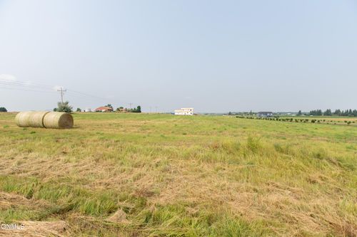 500 Apple Ridge Rd, Menoken, ND, 58558-9773 | Card Image