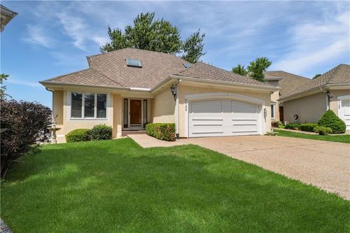 5124 W 120th Ter, Overland Park, KS, 66209-3550 | Card Image
