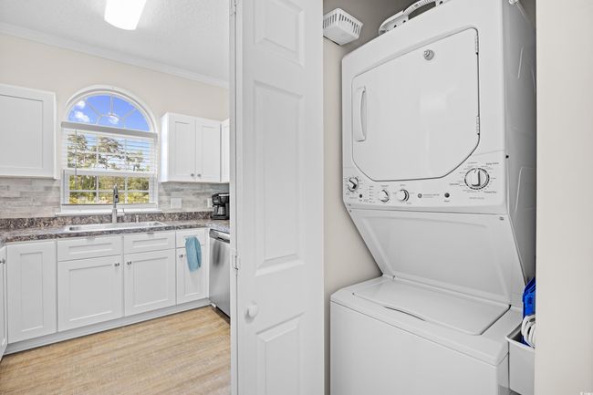 Located in the kitchen | Image 20