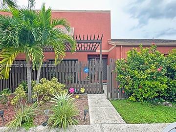 Fairway Rd, Pembroke Pines, FL 33026