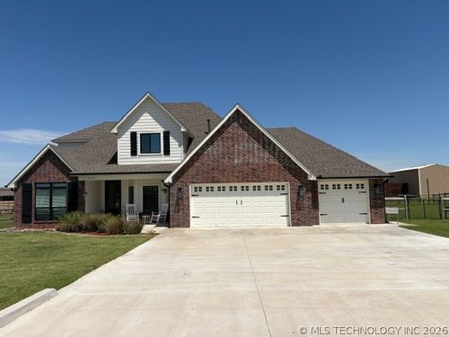 7109 E 143rd Street, Collinsville, OK, 74021 | Card Image