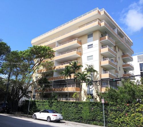 apt-6c-3304 Virginia St, Miami, FL, 33133-5237 | Card Image