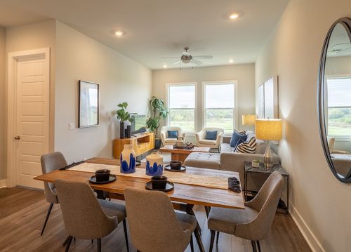 apt-123-4507 E Martin Luther King Jr Blvd, Austin, TX, 78721-1340 | Card Image