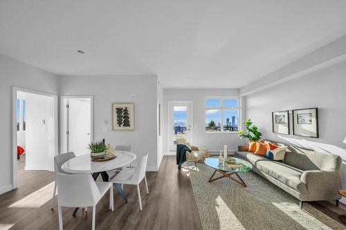 404-5535 Hastings St, Burnaby, BC, V5B1R2 | Card Image