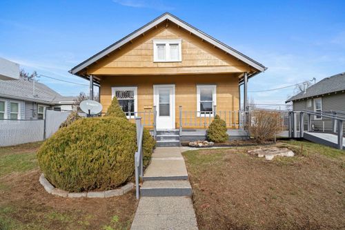 917 E Longfellow Ave, Spokane, WA, 99207-3124 | Card Image