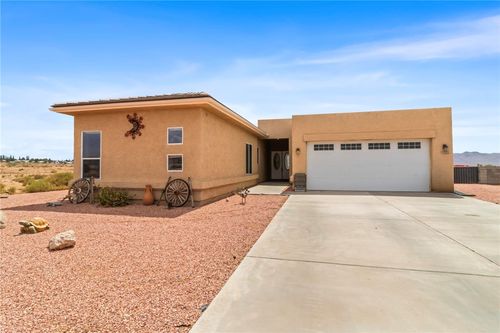 7268 E Superstition Dr, Kingman, AZ, 86401-9117 | Card Image