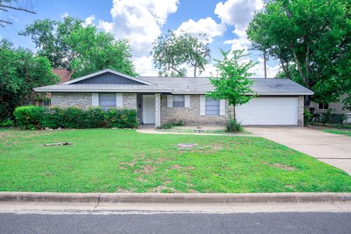 8204 Easter Cv, Austin, TX, 78757-7802 | Card Image