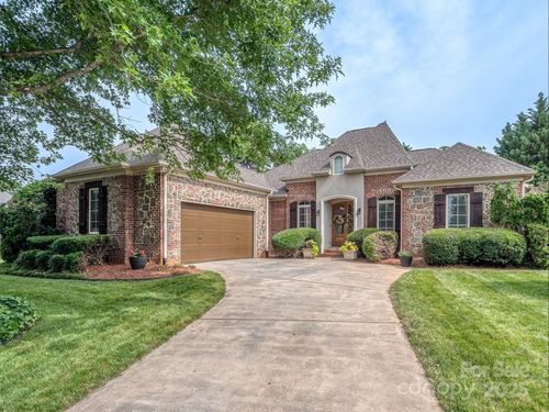705 Woburn Abbey Dr, Fort Mill, SC, 29715-6930 | Card Image