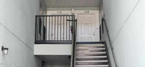 108-7036 Deer Lodge Cir, JACKSONVILLE, FL, 32256-8548 | Card Image
