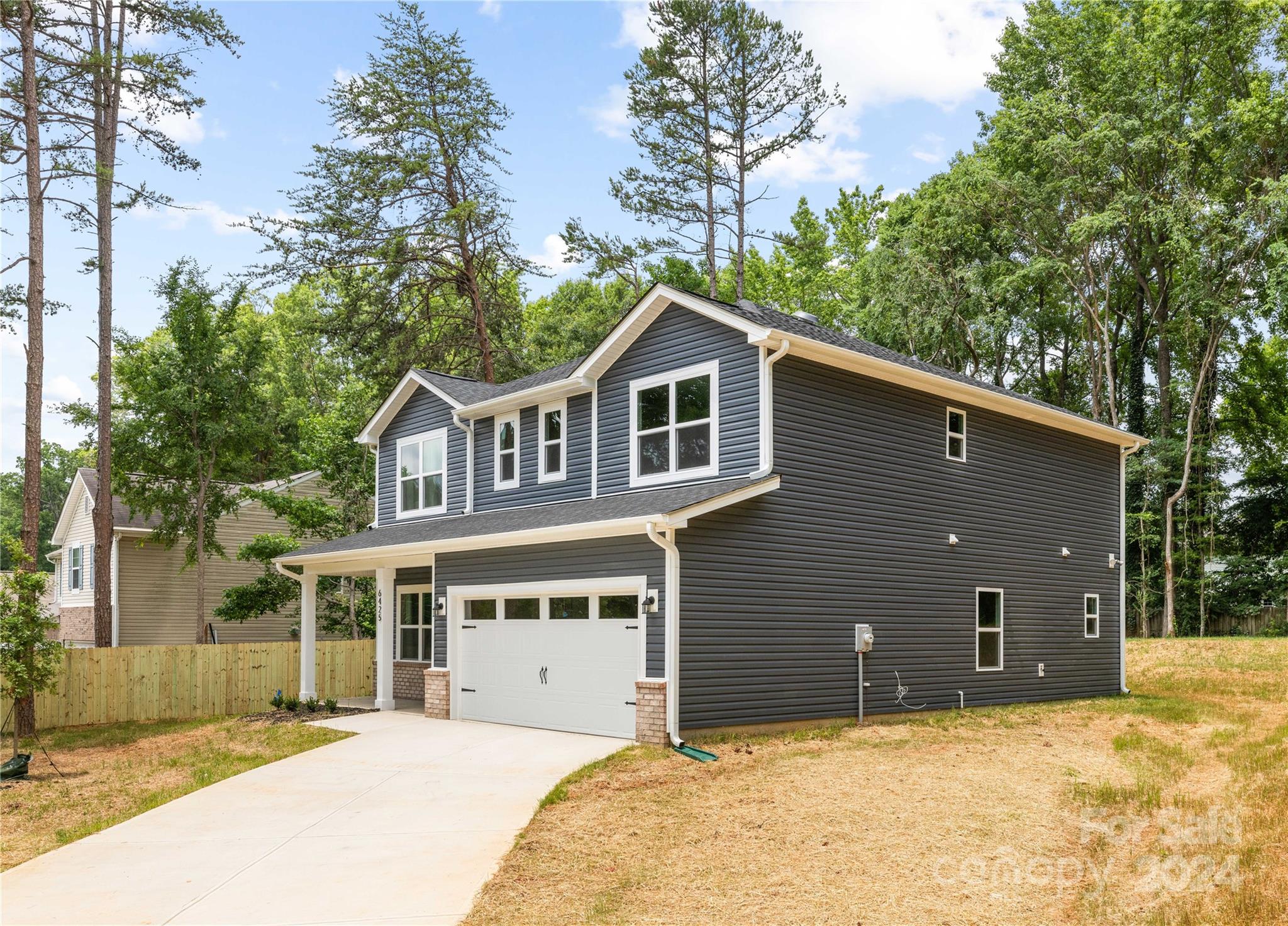 Carden Dr, Charlotte, NC 28227