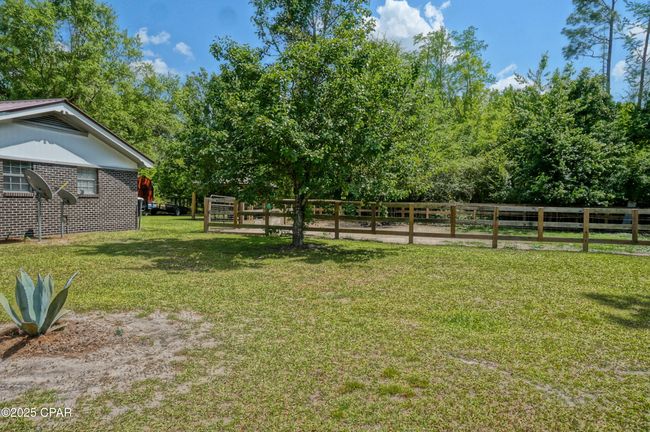 5585 Suncrest Rd, House other with 3 bedrooms, 2 bathrooms and null parking in Marianna FL | Image 4