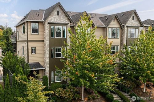 11202 19th Dr Se, Everett, WA, 98208-5284 | Card Image