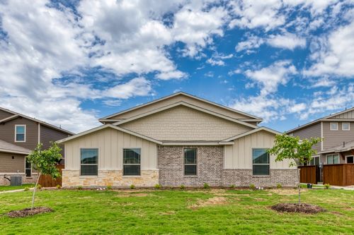 611 Harvest Moon Dr, Venus, TX, 76084-2166 | Card Image
