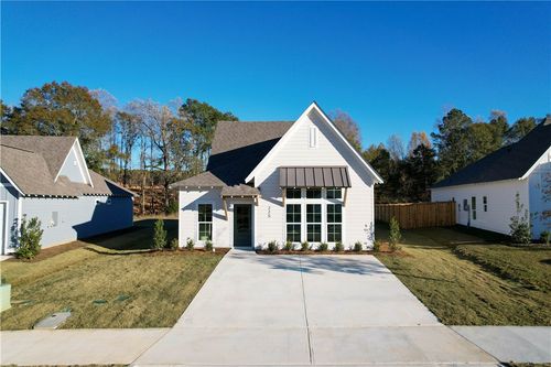 225 Summer St, OPELIKA, AL, 36804-4892 | Card Image