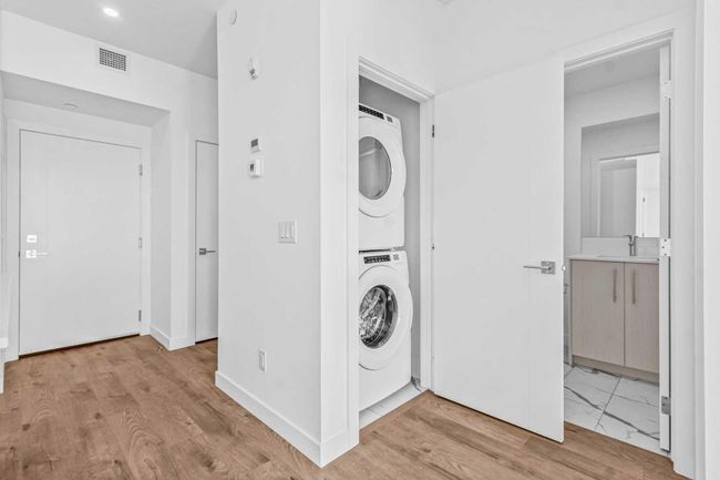 2410 - 6 Merganser Drive W, Condo with 2 bedrooms, 2 bathrooms and 1 parking in Chestermere AB | Image 15