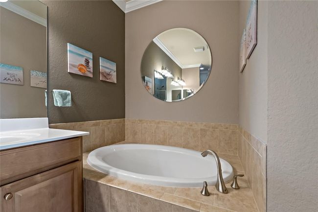 UNIT-103 - 7015 Grand Estuary Trl, Condo with 3 bedrooms, 2 bathrooms and null parking in Bradenton FL | Image 34