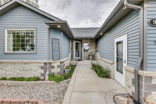 90 Sunlight Cir, Billings, MT, 59101-7059 | Card Image