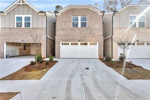 1575 Villageside Ct, Lawrenceville, GA, 30043-4415 | Card Image