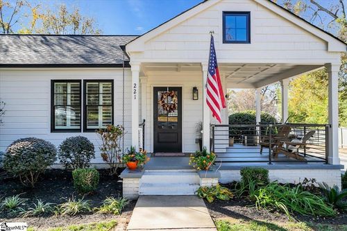 221 Buist Ave, Greenville, SC, 29609-4648 | Card Image