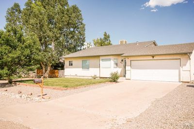 674 S Inca Dr, House other with 4 bedrooms, 3 bathrooms and 2 parking in Pueblo West CO | Image 2