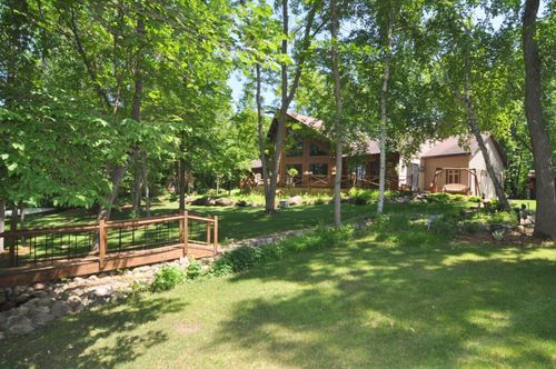 21079 Foothill Trl, Akeley, MN, 56433-8095 | Card Image