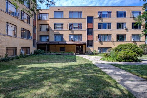 1b-2710 W Summerdale Ave, Chicago, IL, 60625-3448 | Card Image
